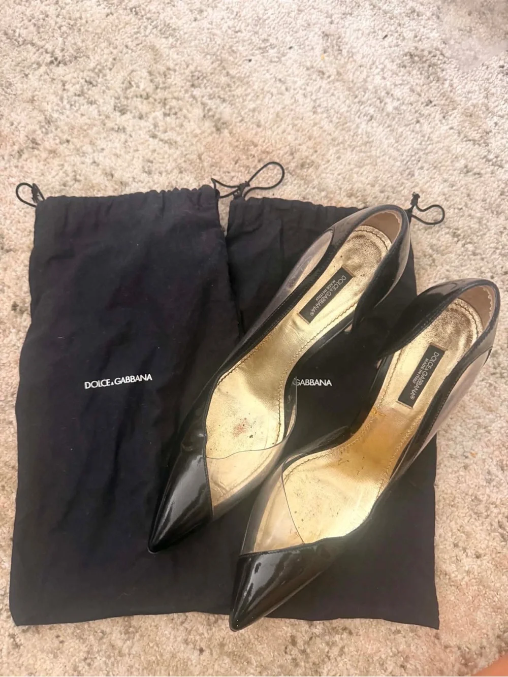 Dolce & Gabbana Black Patent Pointed-Toe Pumps with Gold Insole